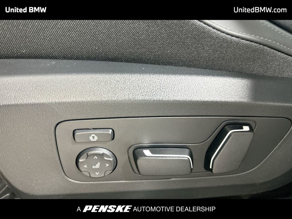 2025 BMW X3 3.0i 12