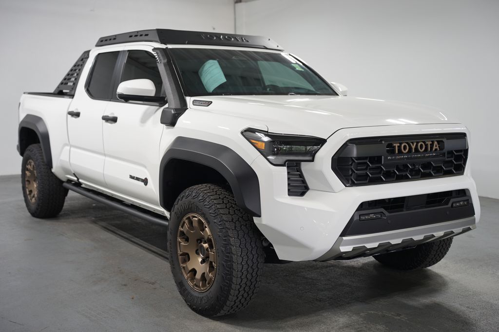 2024 Toyota Tacoma Trailhunter 3