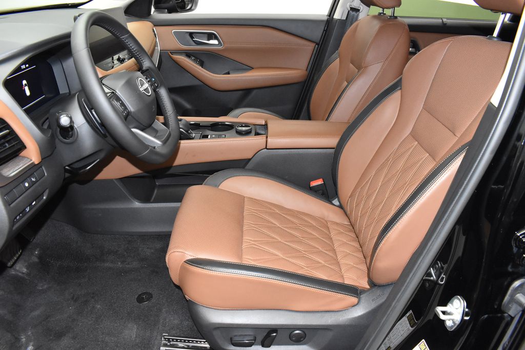 Thumbnail: 2026 Nissan Rogue - 13