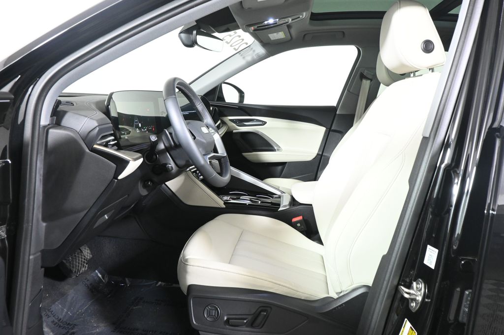 Thumbnail: 2025 Audi Q5 - 3