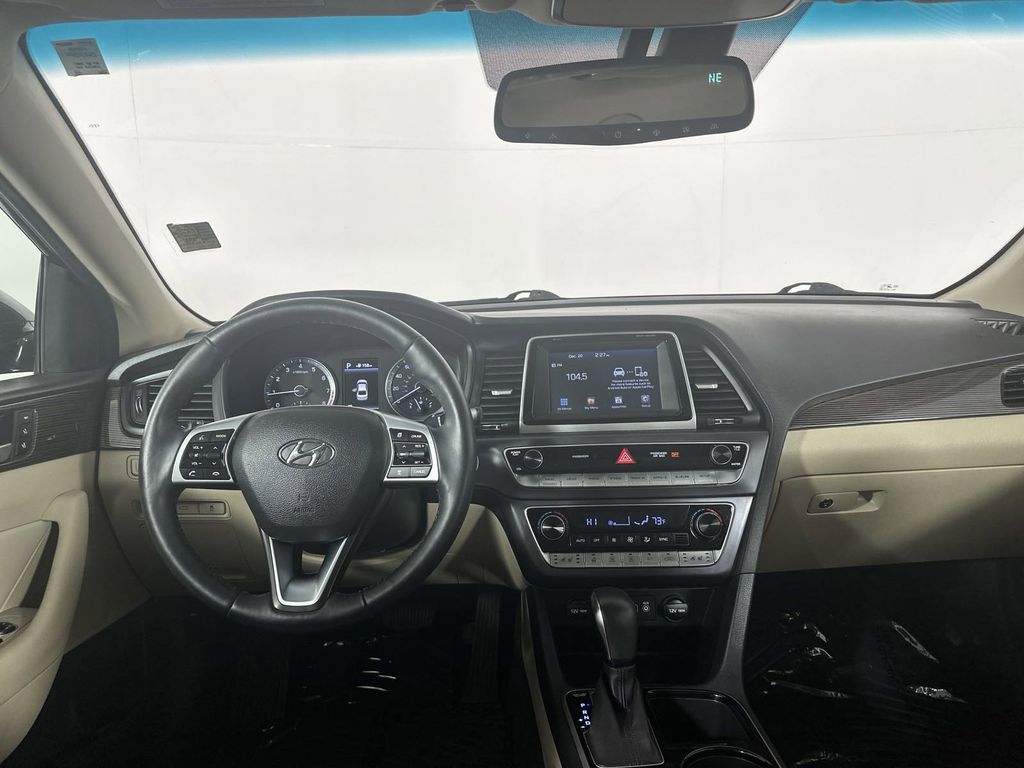 2019 Hyundai Sonata Limited 21