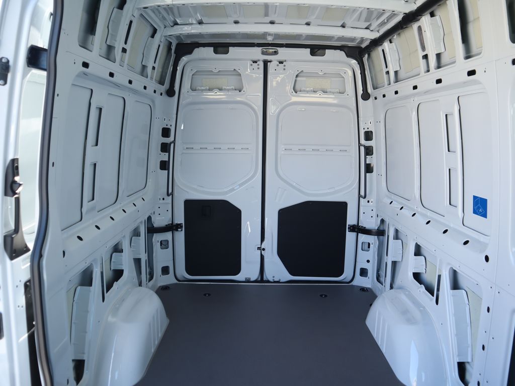 Thumbnail: 2025 Mercedes-Benz Sprinter - 27