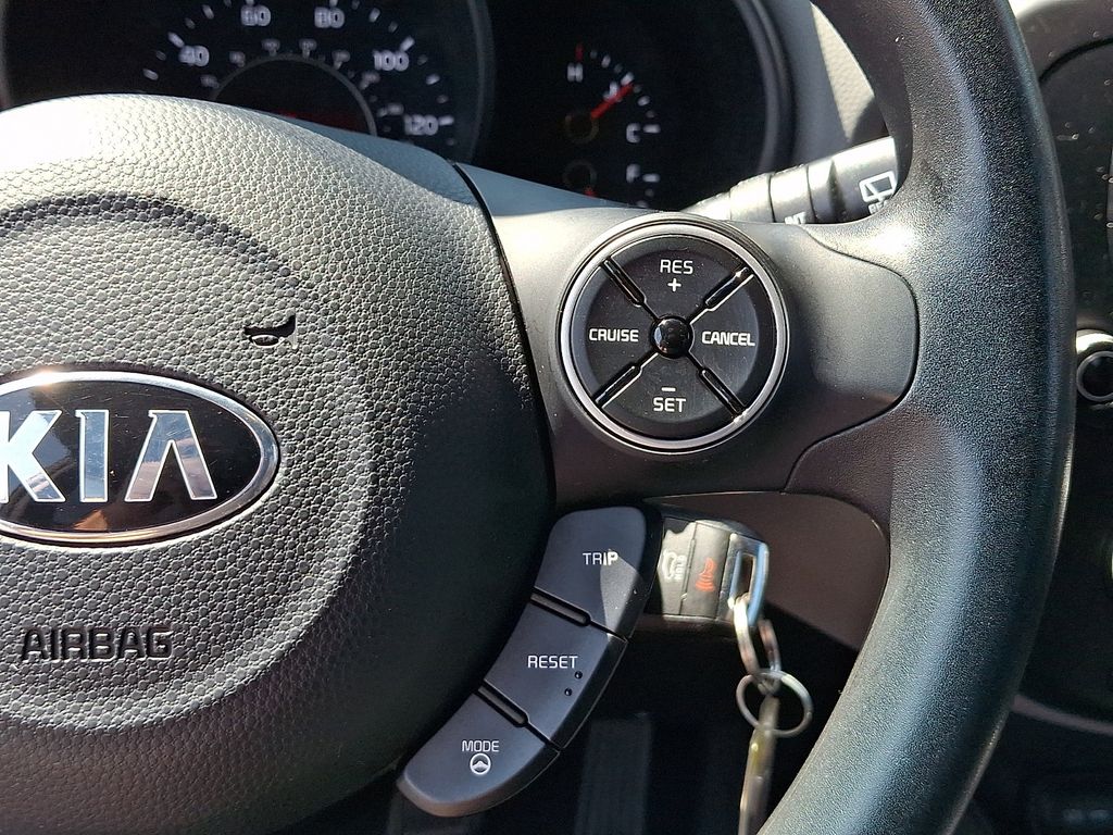 Thumbnail: 2016 Kia Soul - 22