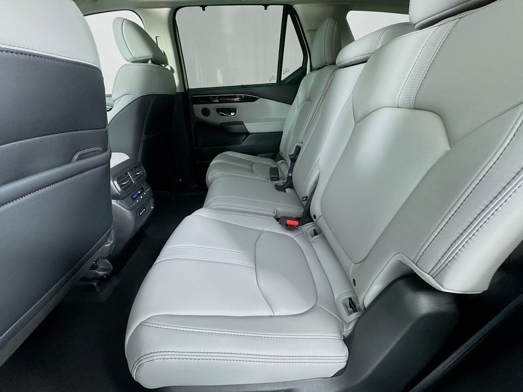 New Car 2025 Honda Pilot  Touring For Sale Under $60,000 In Austin, Texas