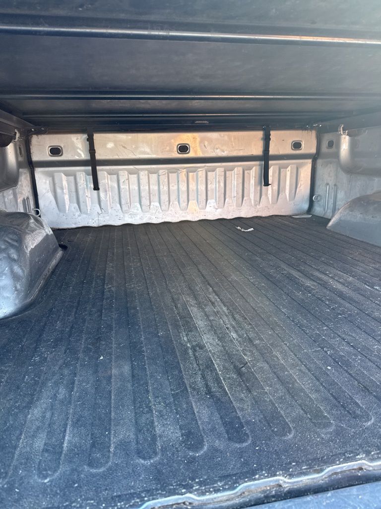 Thumbnail: 2015 Chevrolet Silverado 1500 - 4