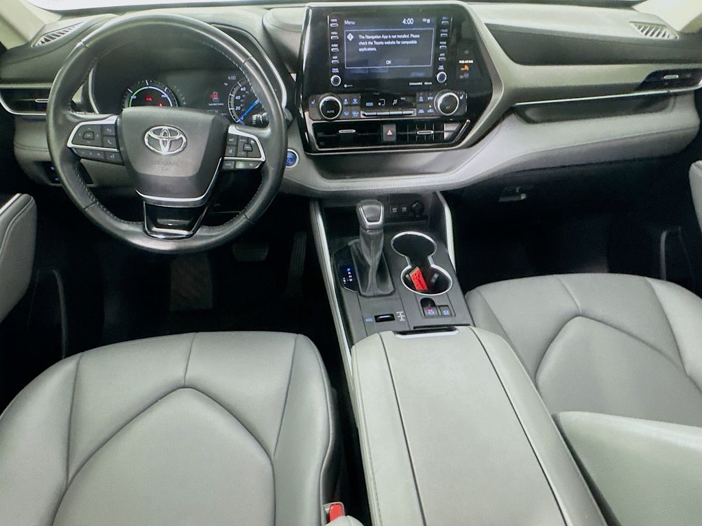 2021 Toyota Highlander Hybrid XLE photo