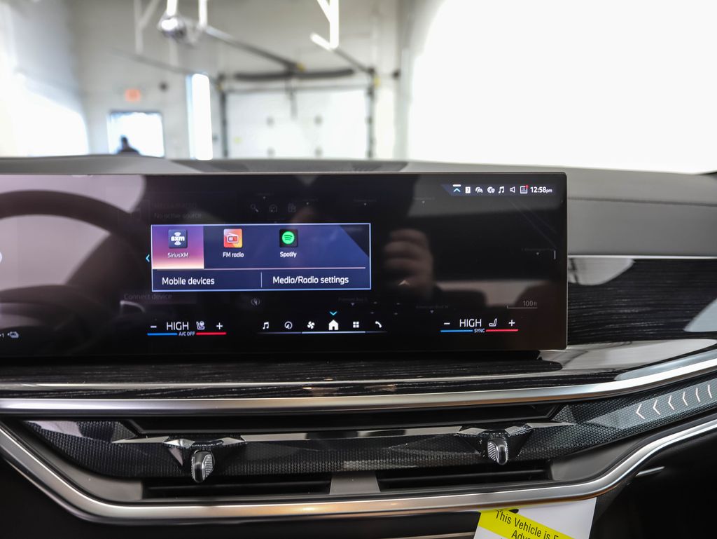 Thumbnail: 2026 BMW X5 - 16