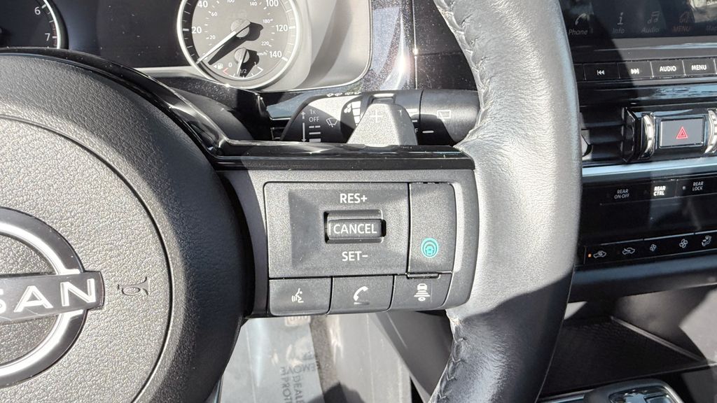 Used 2022 Nissan Pathfinder SL 4D Sport Utility