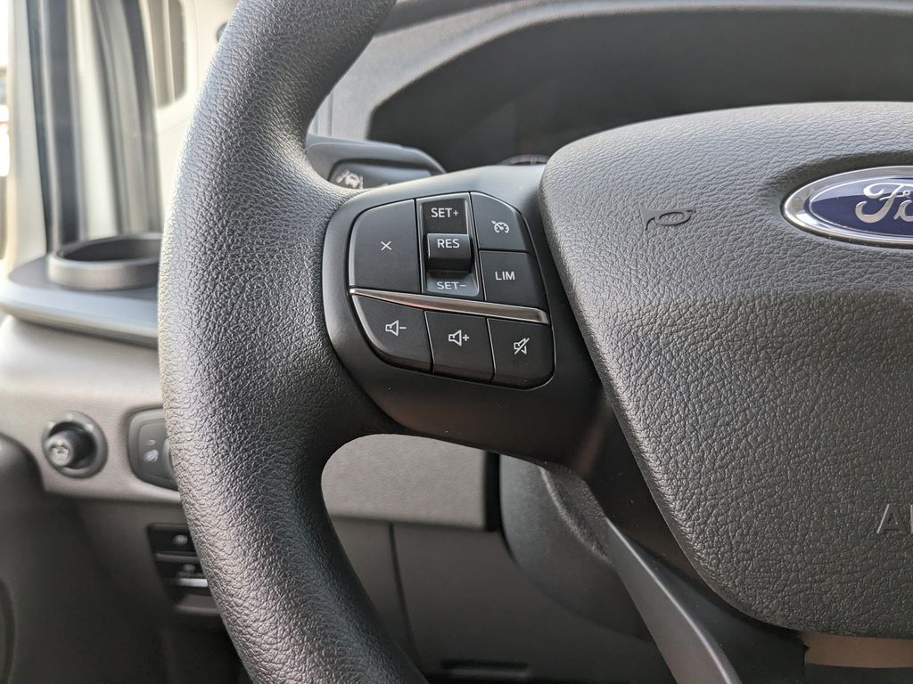 2025 Ford Transit 250