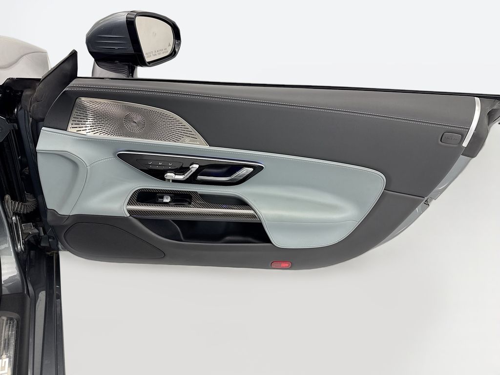 Thumbnail: 2022 Mercedes-Benz SL-Class - 31