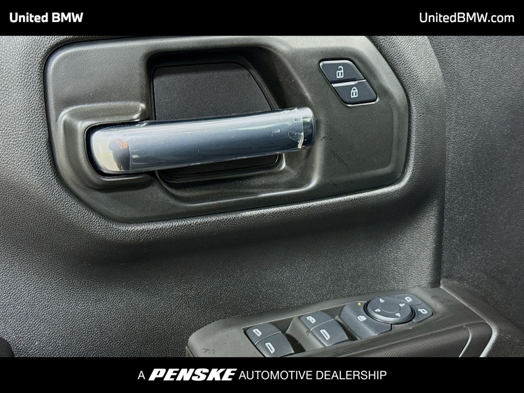 Thumbnail: 2025 Chevrolet Silverado 1500 - 3