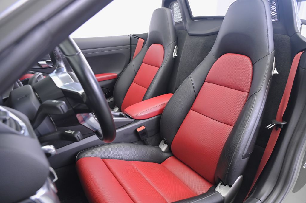 Thumbnail: 2021 Porsche 718 Boxster - 5