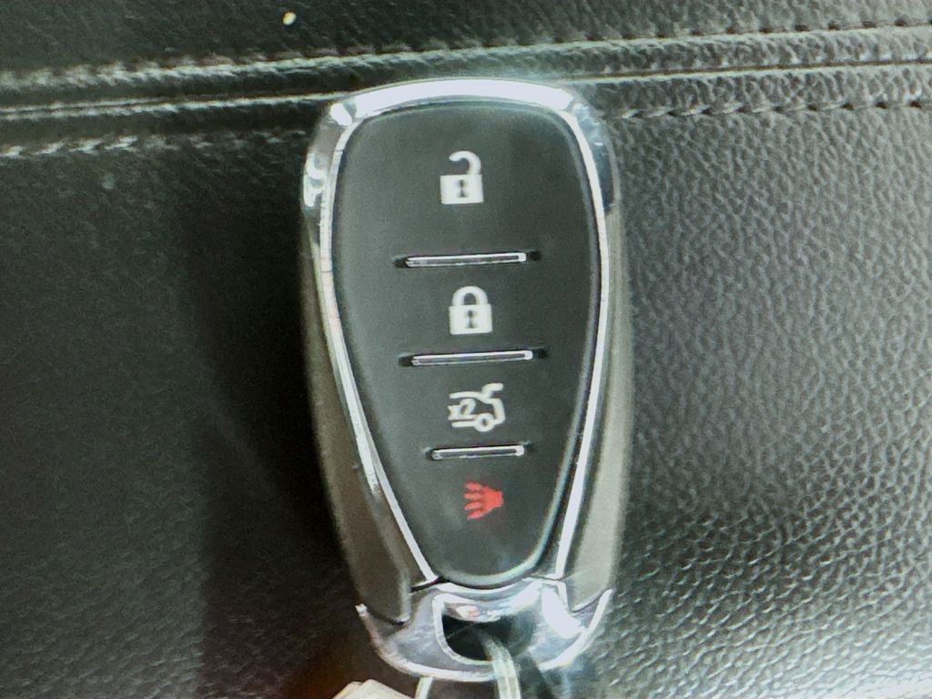 Used Car 2018 Chevrolet Malibu  Lt For Sale Under $12,000 In Austin, Texas