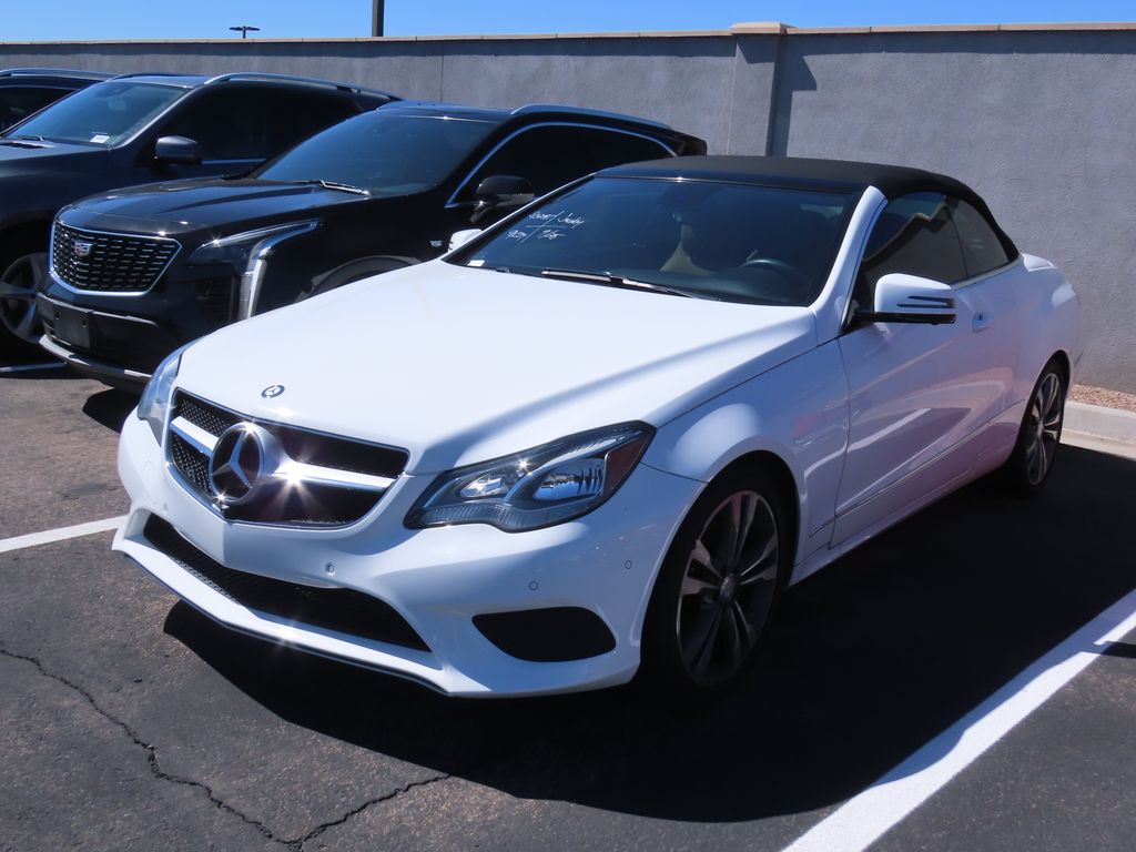 Thumbnail: 2014 Mercedes-Benz E-Class - 2