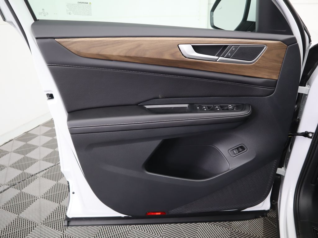 Thumbnail: 2026 Volkswagen Atlas - 25