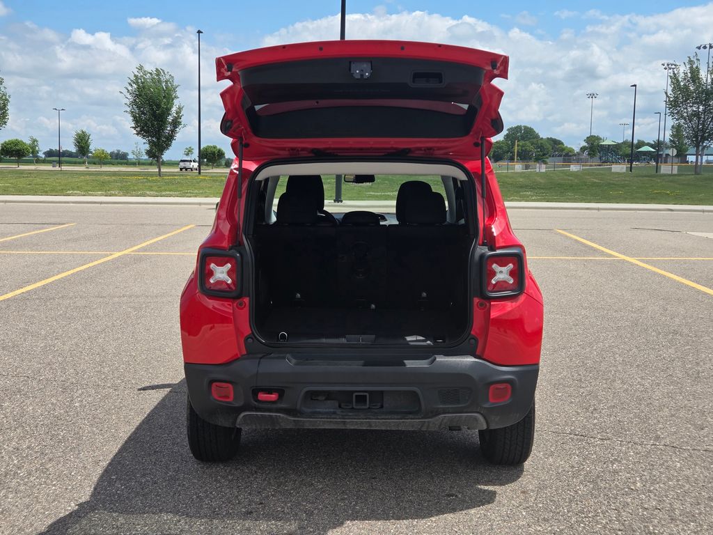 2020 Jeep Renegade Trailhawk