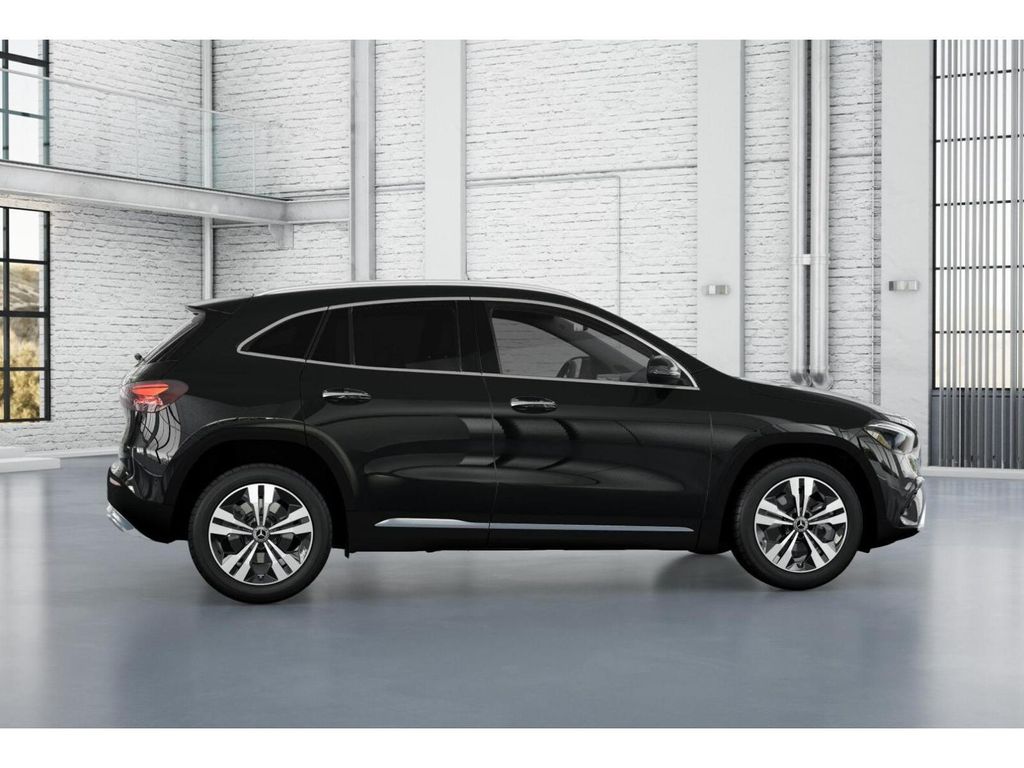 Thumbnail: 2026 Mercedes-Benz GLA - 17