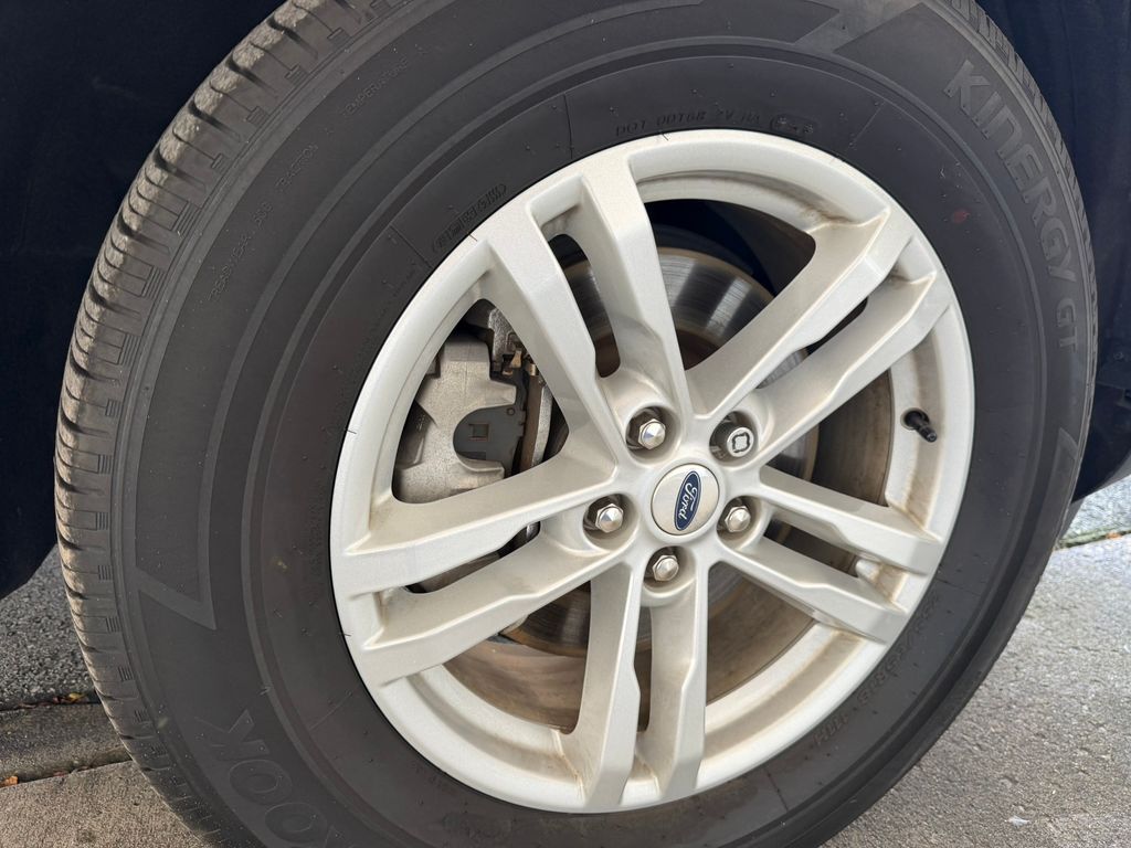 Used 2024 Ford Explorer SUV