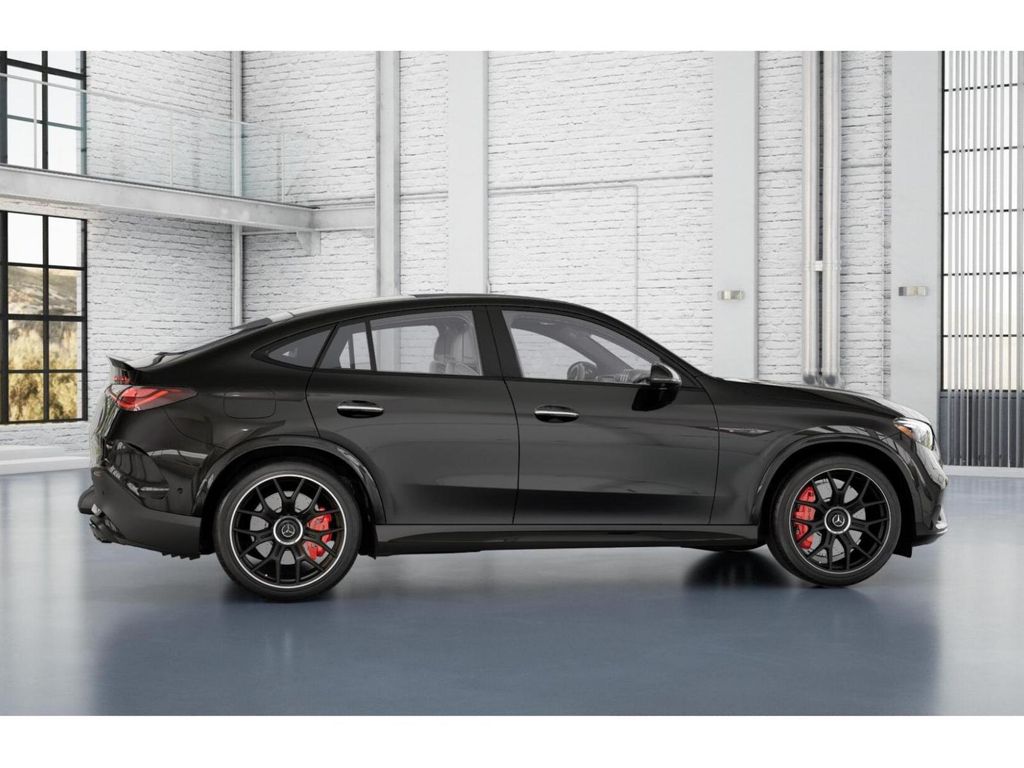 2025 Mercedes-Benz GLC 63 AMG 17