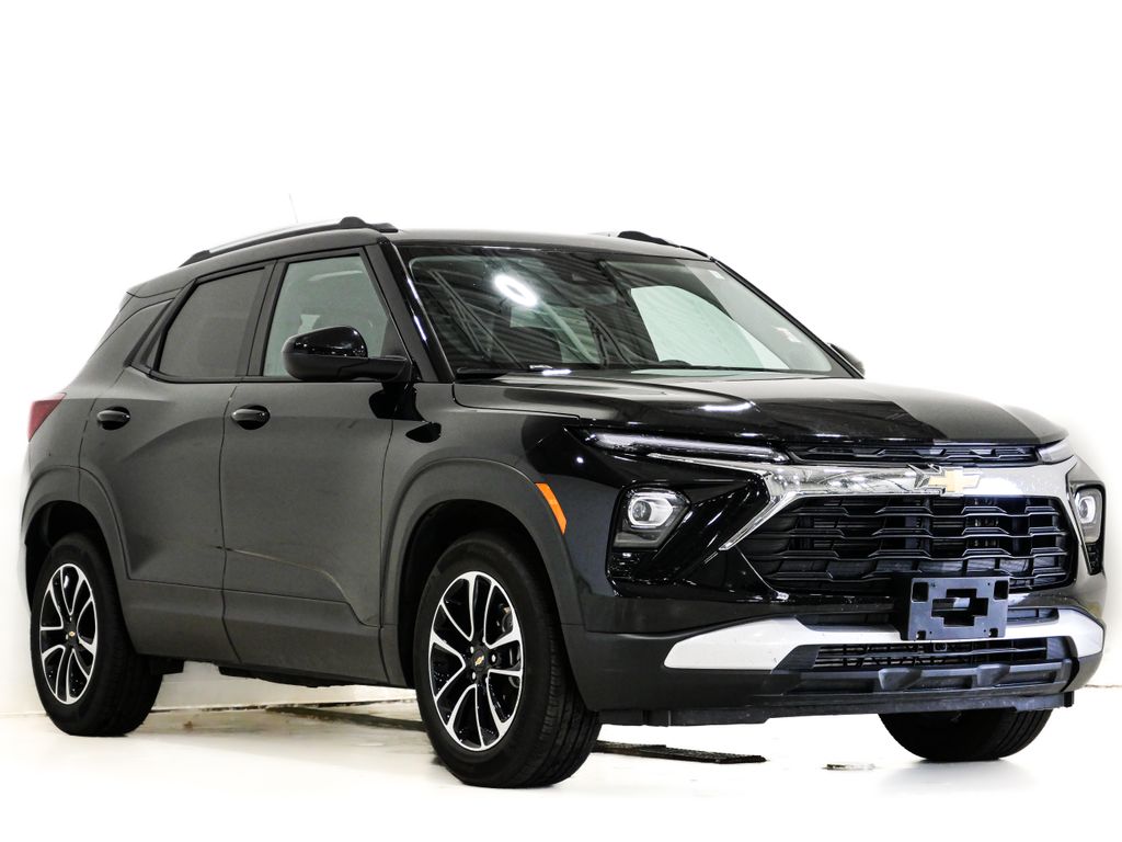 Mosaic Black Metallic 2025 Chevrolet Trailblazer LT FWD SUV / Crossover Front-Wheel Drive Continuously Variable Transmission