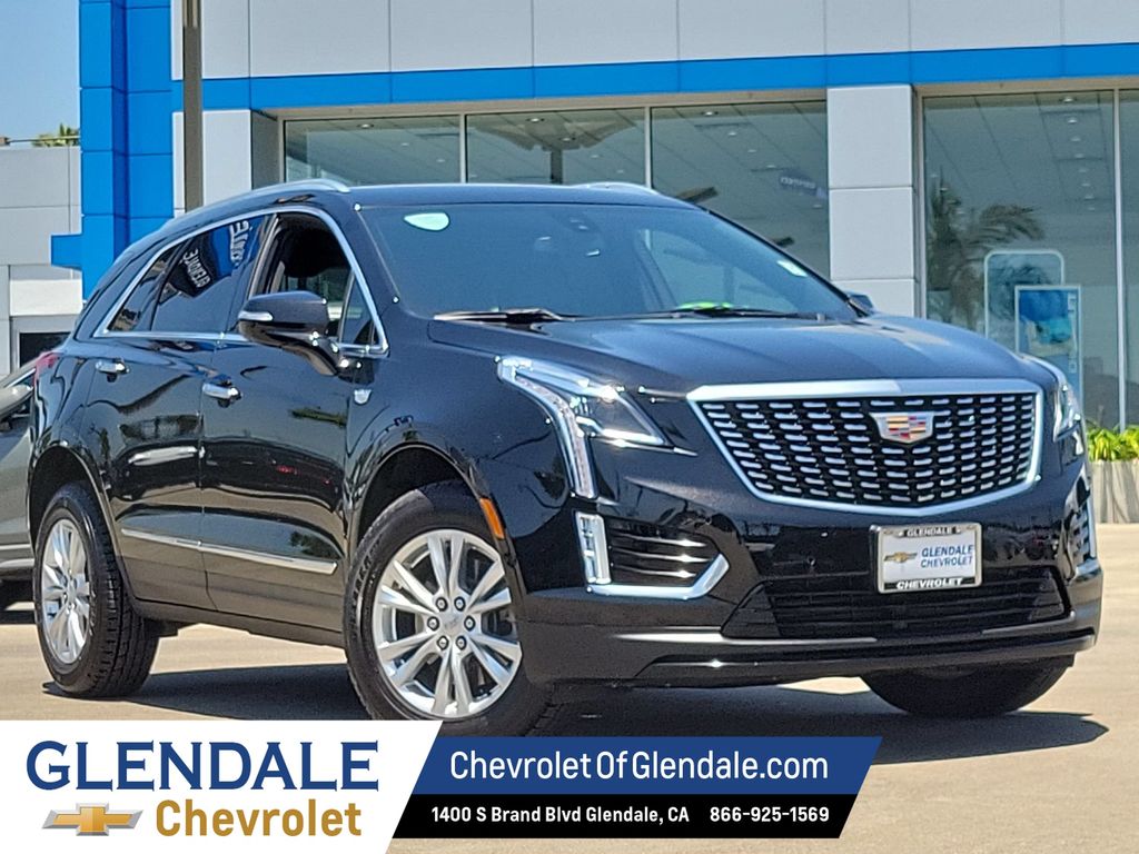 Stellar Black Metallic 2022 Cadillac XT5 SUV / Crossover Front-Wheel Drive 9-Speed Automatic