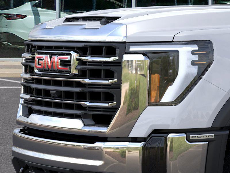 2025 GMC Sierra 2500HD SLE 13