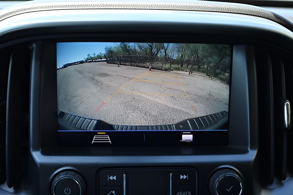 Used Car 2021 Chevrolet Colorado  Lt For Sale Under $25,000 In Austin, Texas