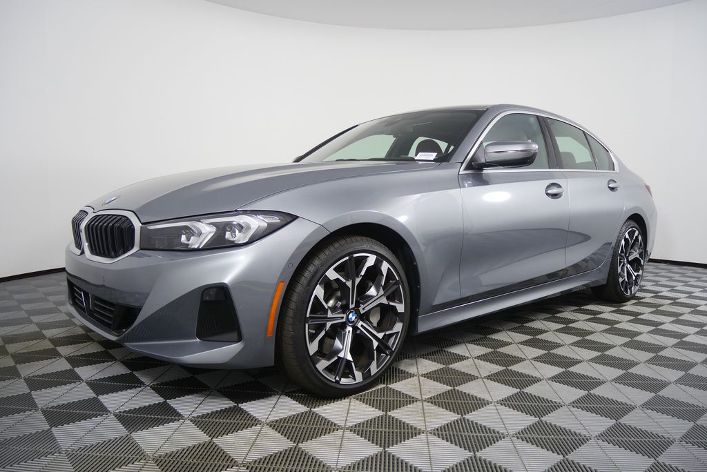 Thumbnail: 2025 BMW 3 Series - 8