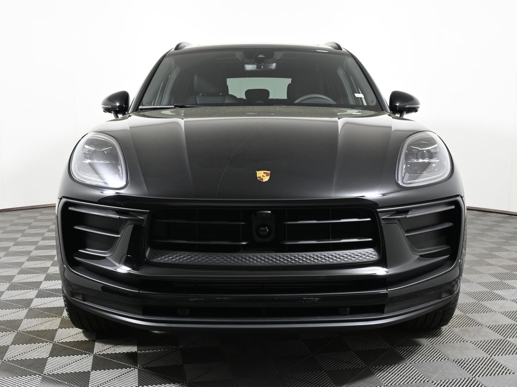 2024 Porsche Macan  10