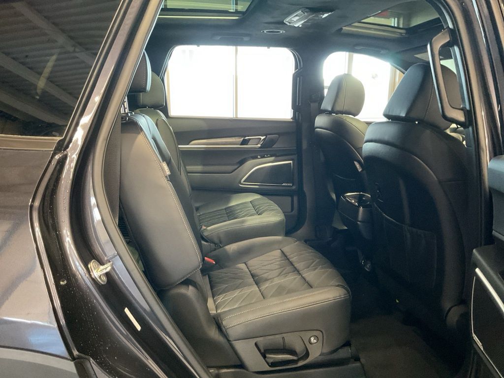 New 2025 Gray Kia SX-Prestige X-Line image 27