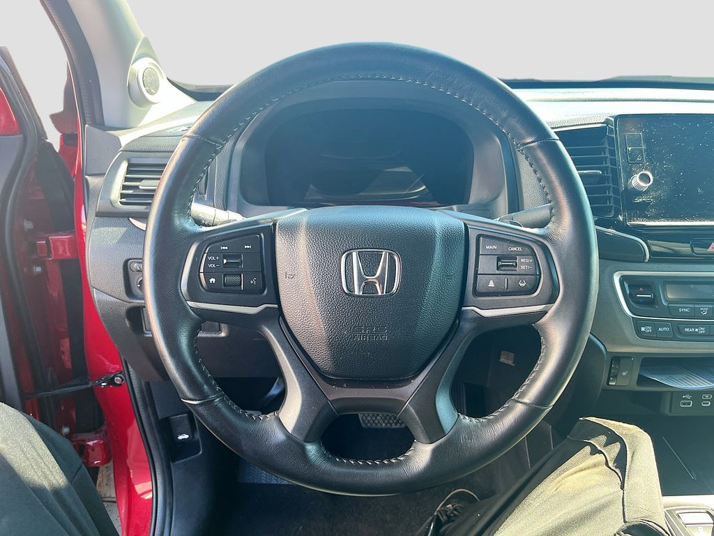 Used 2025 Red Honda RTL image 11