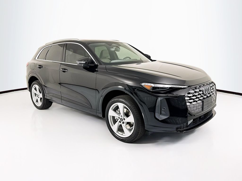 Thumbnail: 2026 Audi Q5 - 3