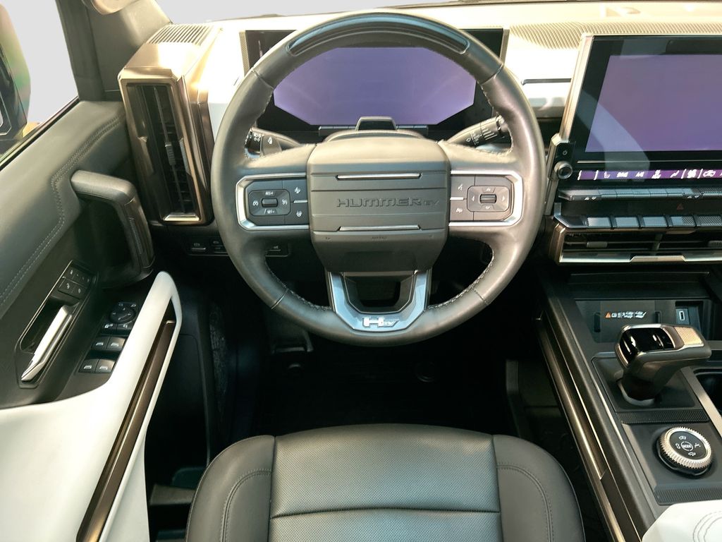 Used 2023 White GMC 3X image 10