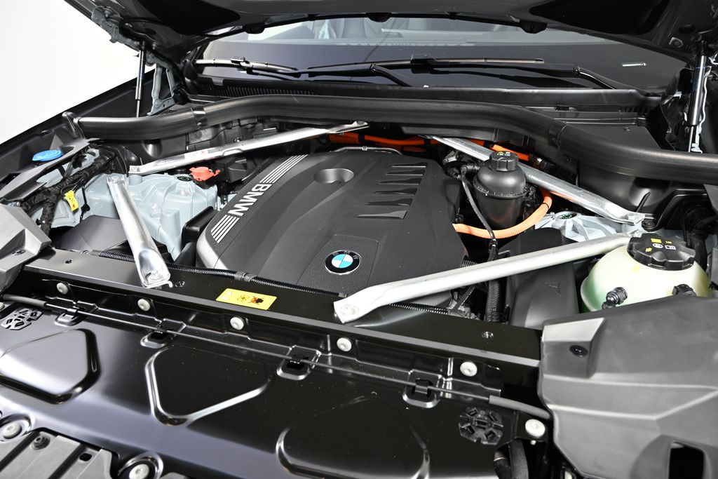Thumbnail: 2025 BMW X5 - 27