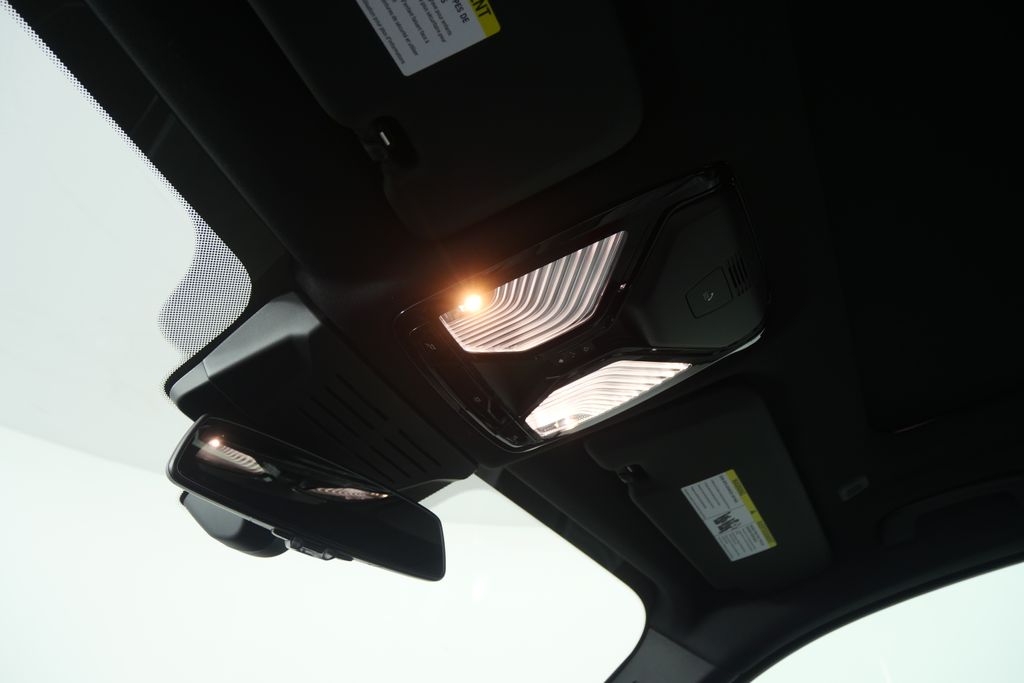 Thumbnail: 2026 BMW X5 - 20