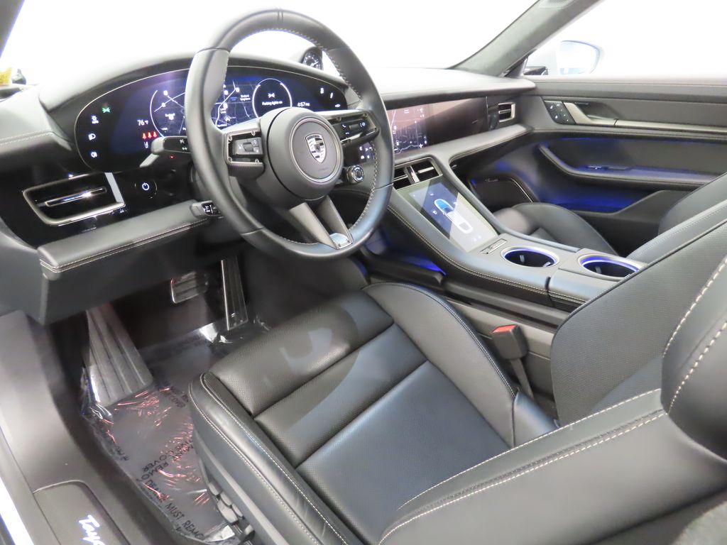 Thumbnail: 2025 Porsche Taycan - 4