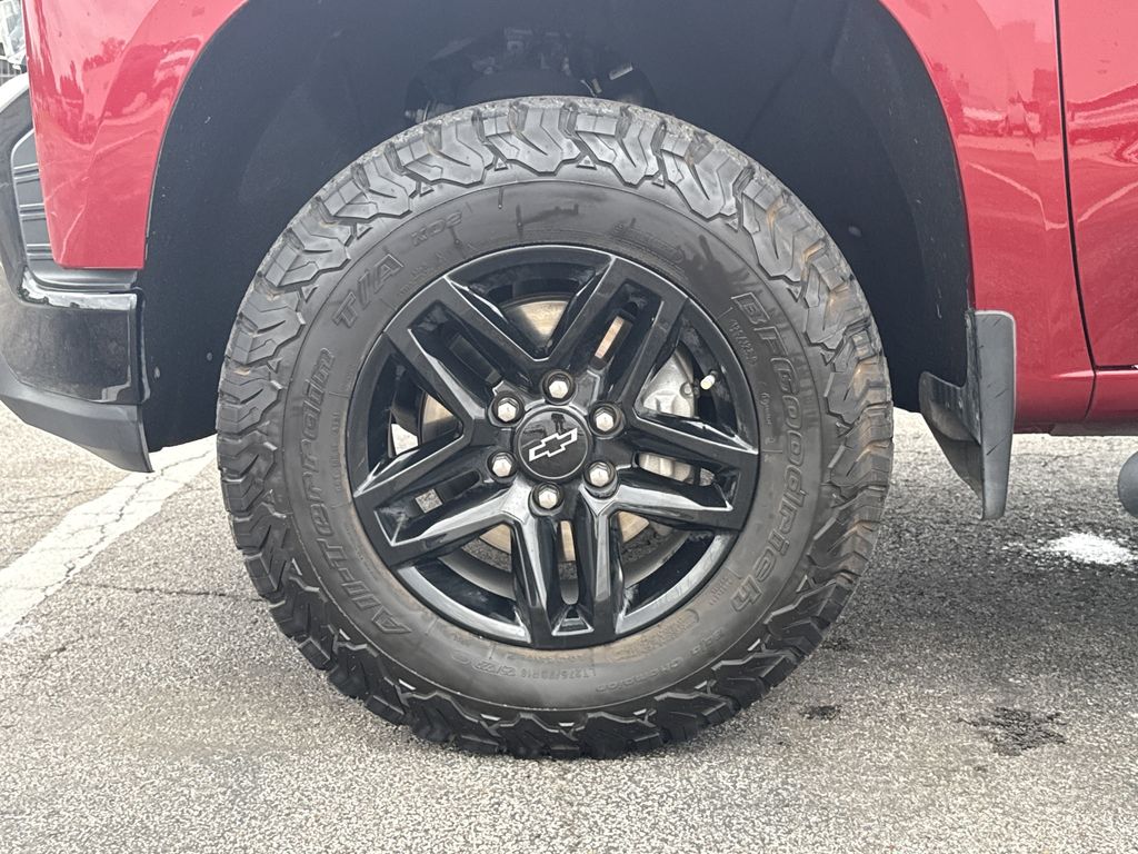 2019 Chevrolet Silverado 1500 LT Trail Boss Red at Autostrade