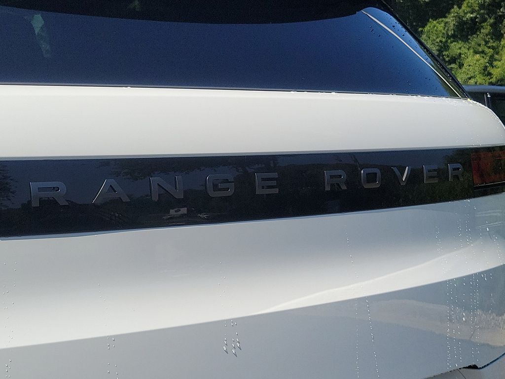 2025 Land Rover Range Rover Sport  21