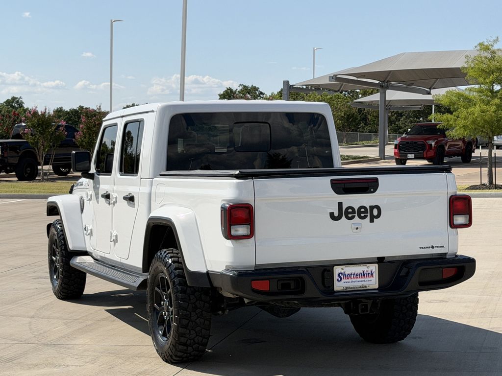 Used 2025 Jeep Gladiator Truck