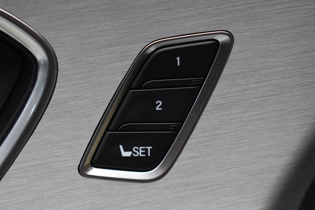 Thumbnail: 2022 Acura RDX - 12