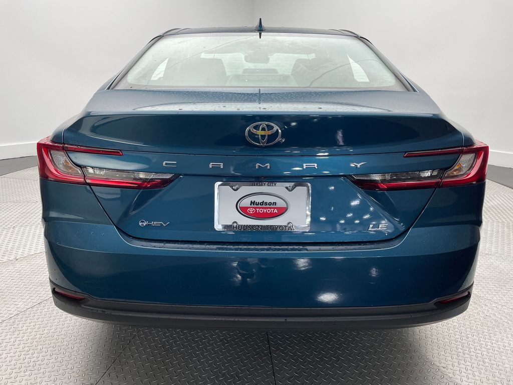 Thumbnail: 2025 Toyota Camry - 6