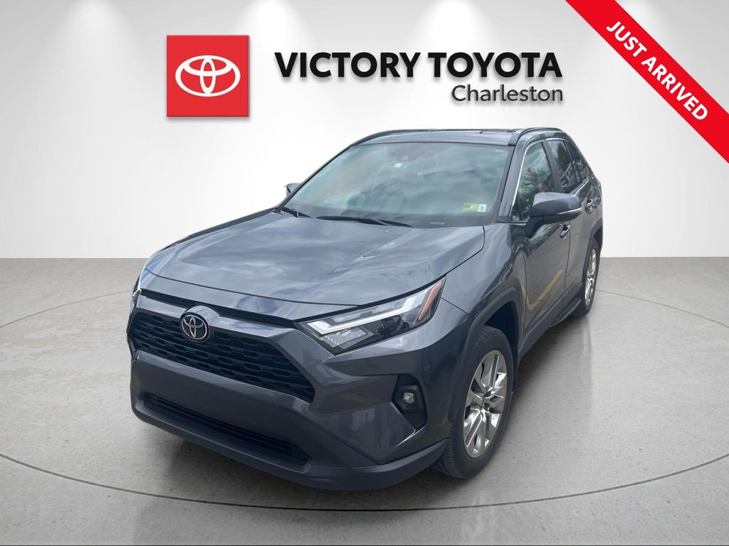 2024 Toyota RAV4 XLE Premium AWD