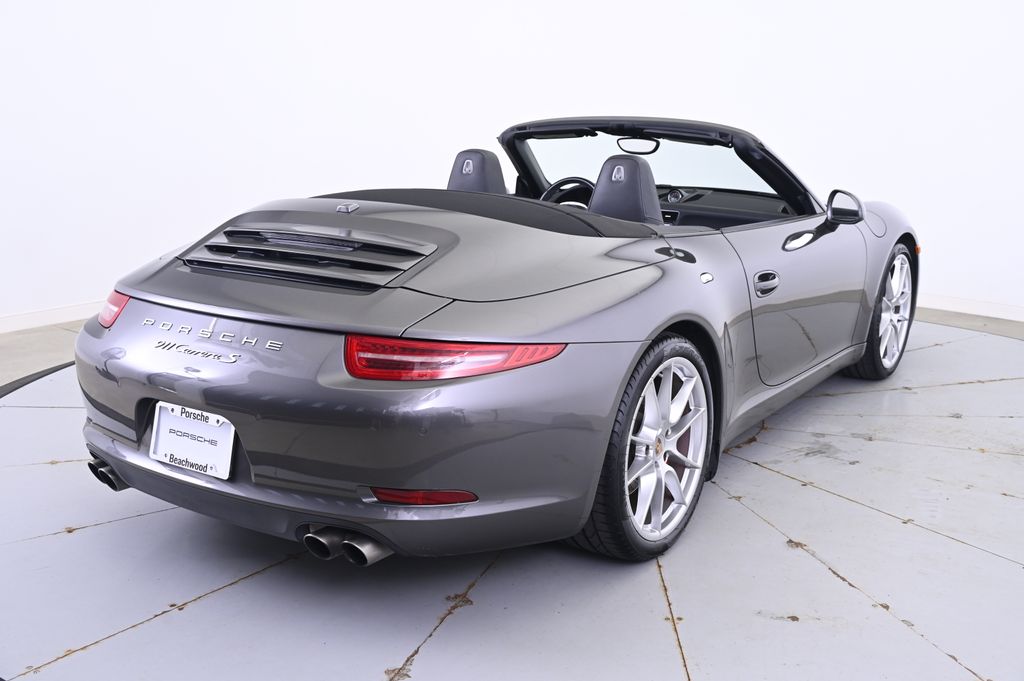 Thumbnail: 2013 Porsche 911 - 7