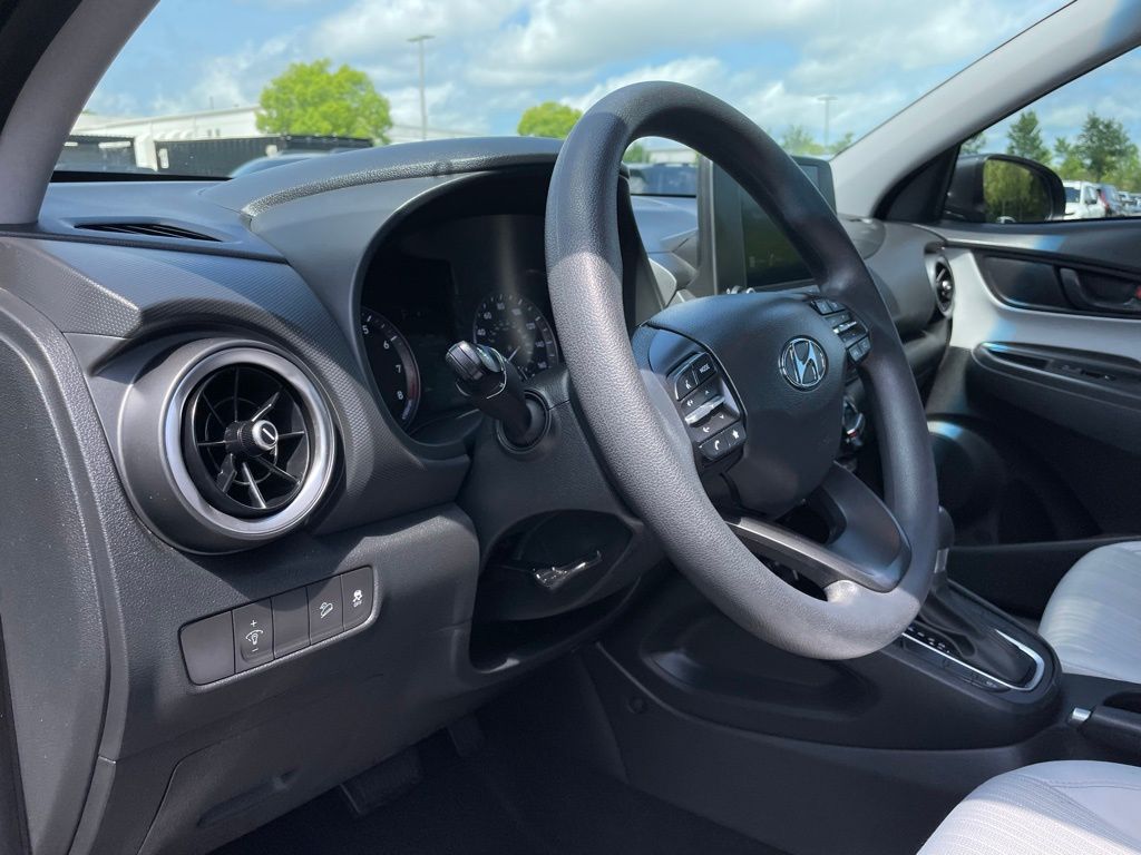 Thumbnail: 2022 Hyundai Kona - 29