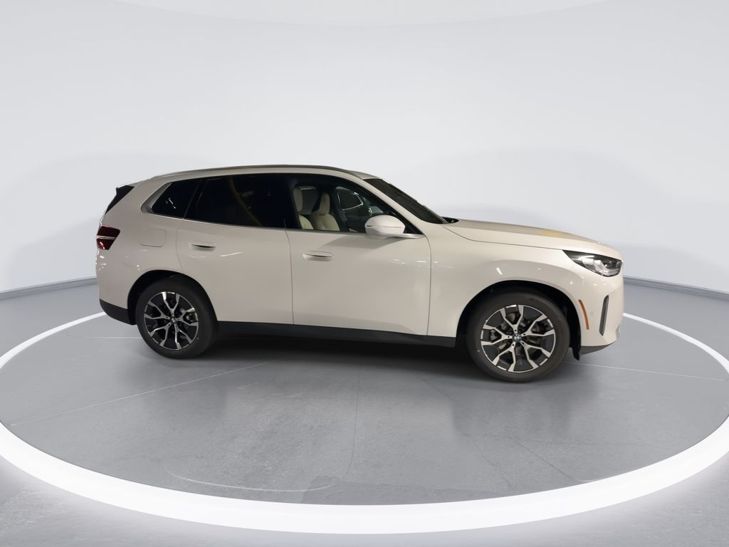Thumbnail: 2026 BMW X3 - 9