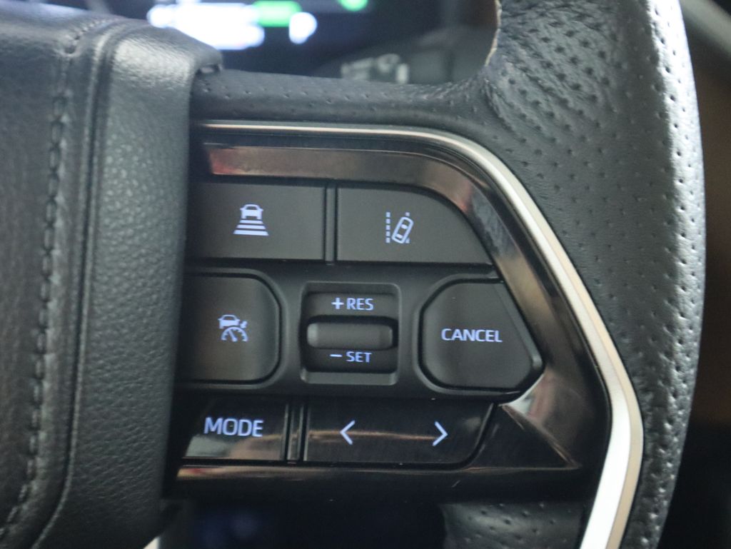 Thumbnail: 2023 Toyota Tundra - 12