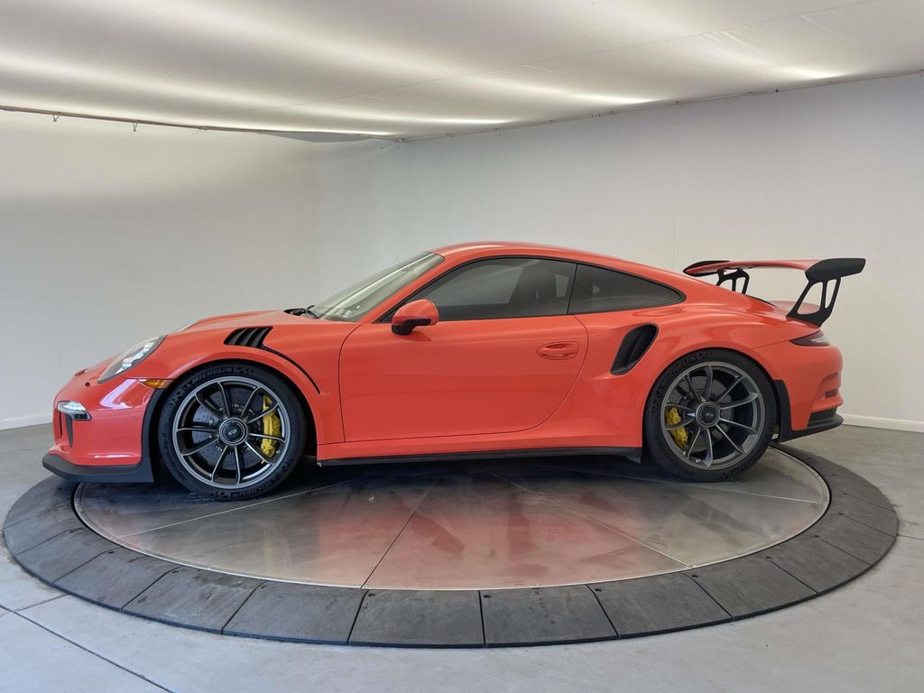 2016 Porsche 911 GT3 RS - 1