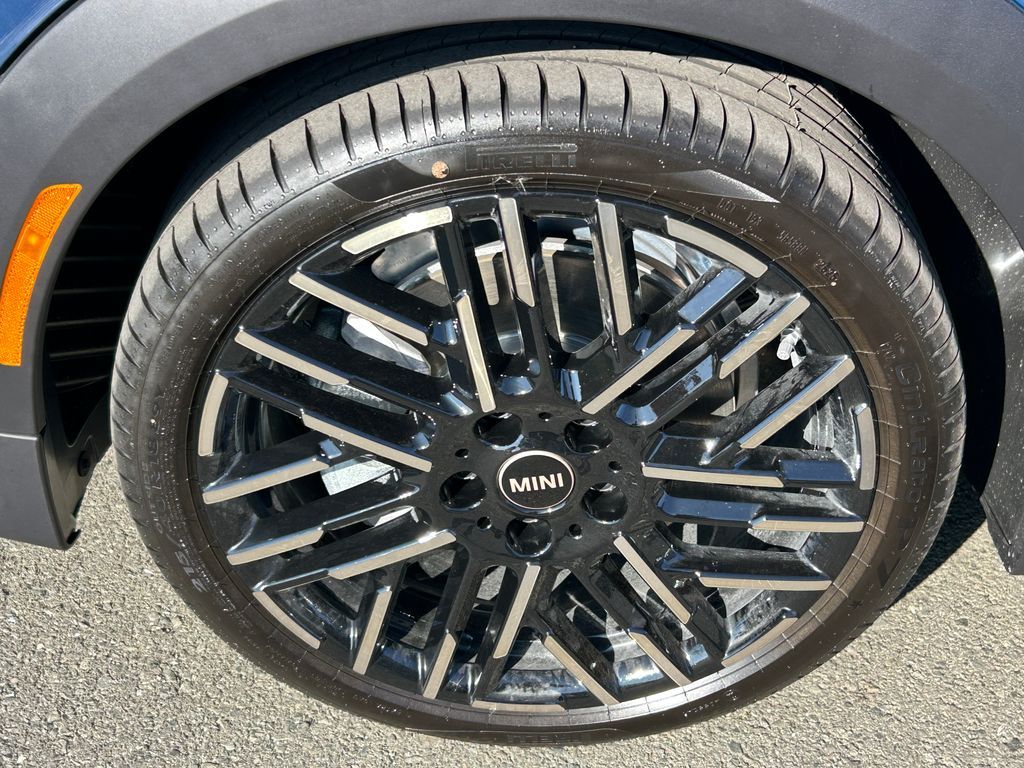 Thumbnail: 2026 MINI Cooper - 9