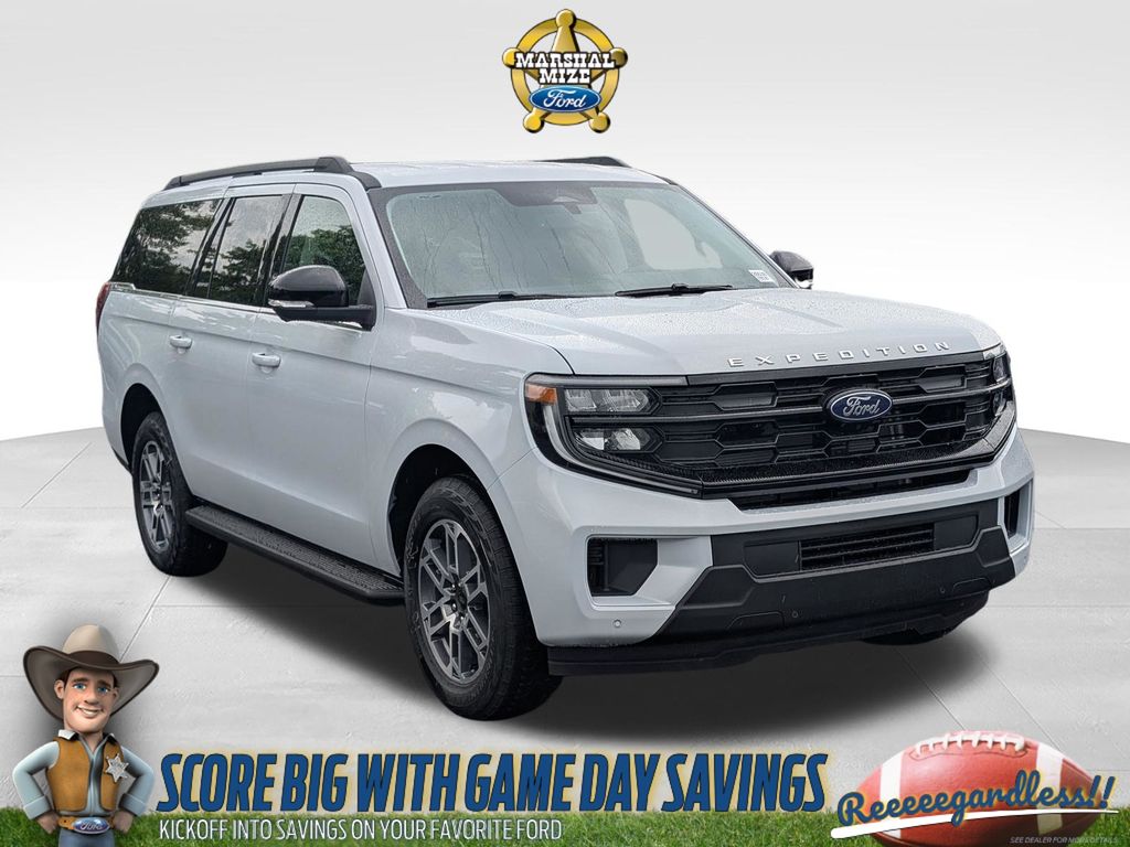 Space Silver Metallic 2026 Ford Expedition SUV / Crossover Four-Wheel Drive Automatic