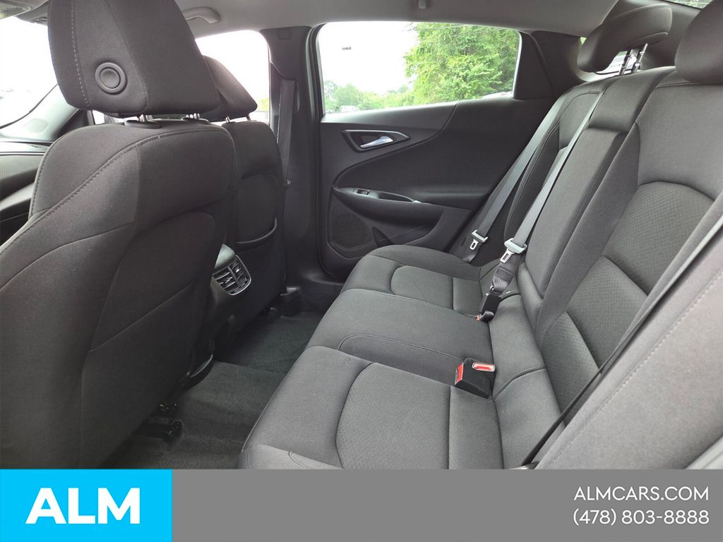 Used 2024 Gray Chevrolet LT image 5